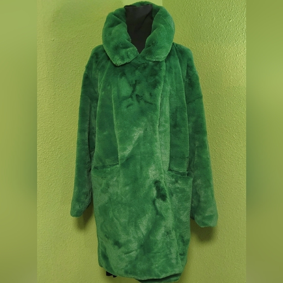 Luxurious Green Plush Faux Fur Coat Sz L - Picture 11 of 12